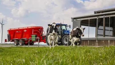 wóz paszowy_EUROMIX 3 CL_Transport 