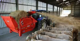 KUHN PRIMOR 2060 M w pozycji transportowej