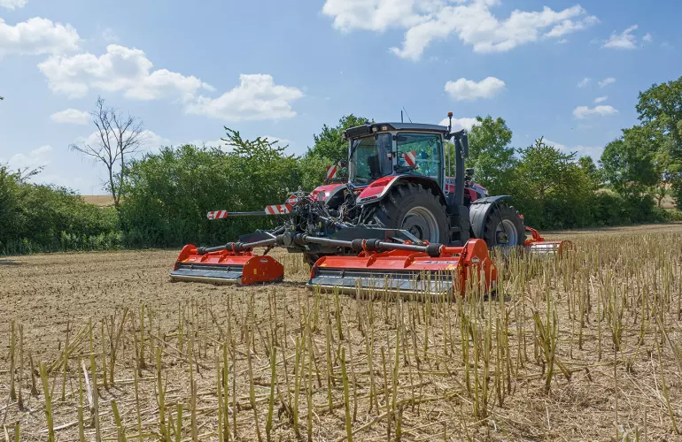 BP 8402 PRO - at work in the field