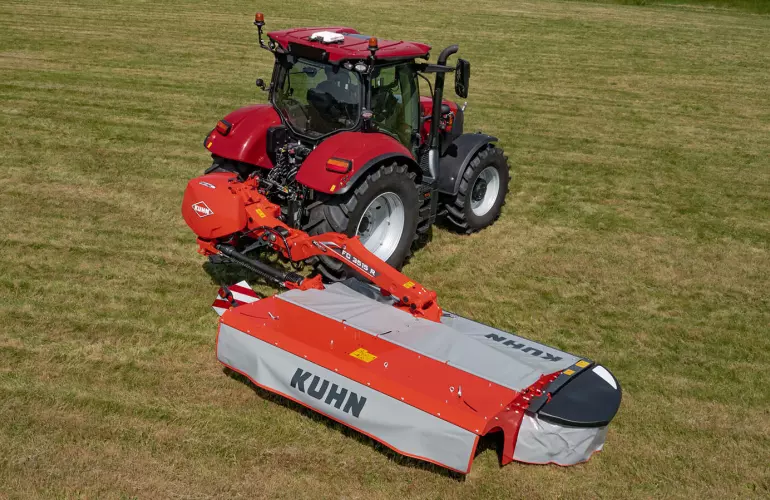 FC 3115 R in the field