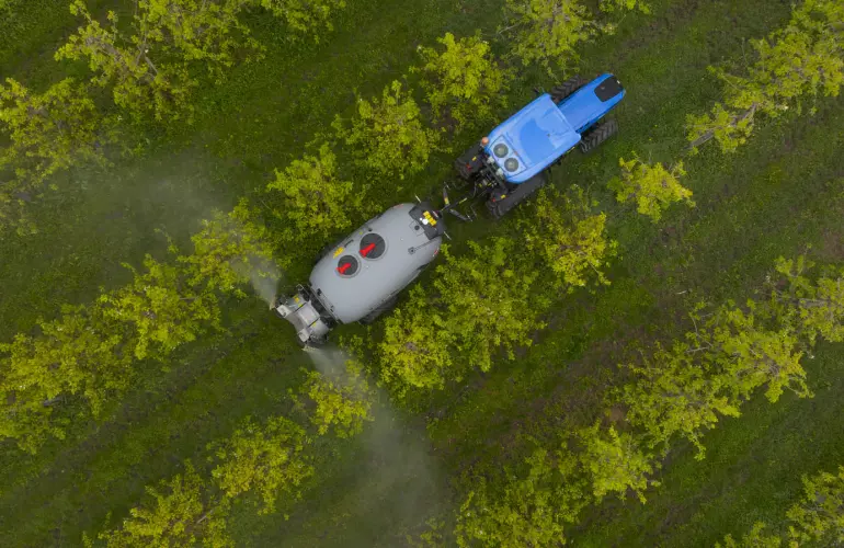 Opryskiwacz sadowniczy do sadów i winnic GEO KUHN