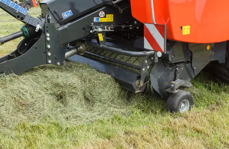 Prasa SB 890 podczas pracy