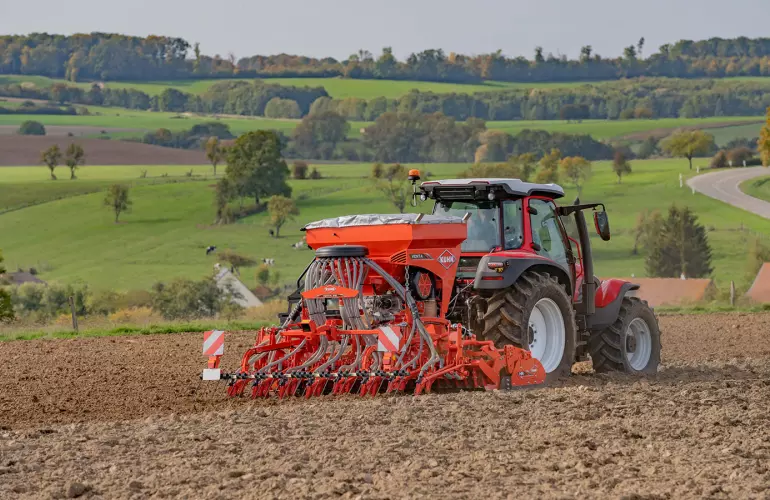 Zestaw uprawowo-siewny VENTA 310 w pracy