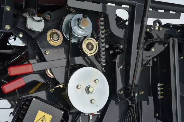 Technologia aktywnego rozciągania zapewnia odpowiednią twardość i kształt beli przy równomiernym naciągnięciu siatki.