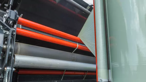 Początkowe wąskie pasy folii gwaantują niezawodne wiązanie i rozruch w każdych warunkach.