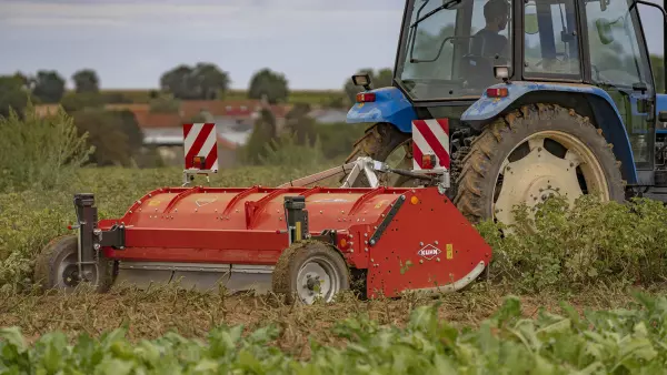 Obsługa serwisowa rozdrabniacza BFP 320 jest łatwiejsza dzięki dużemu otworowi w pokrywie.