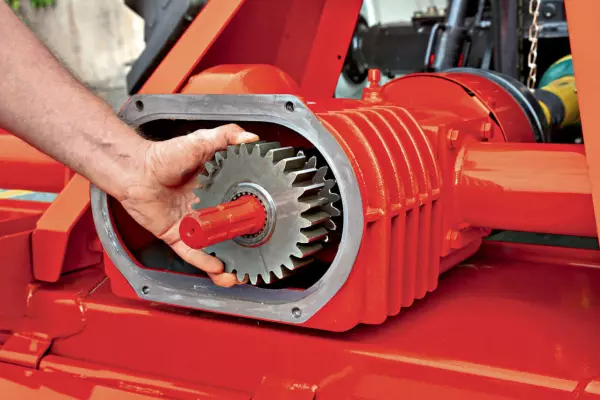 Prosta i sprawdzona konstrukcja spulchniacza obrotowego EL BIOMULCH to gwarancja trwałości maszyny