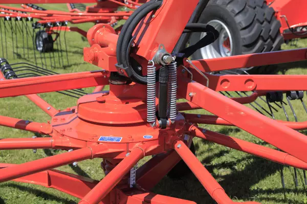 Wahadłowe zawieszenie karuzel 3D