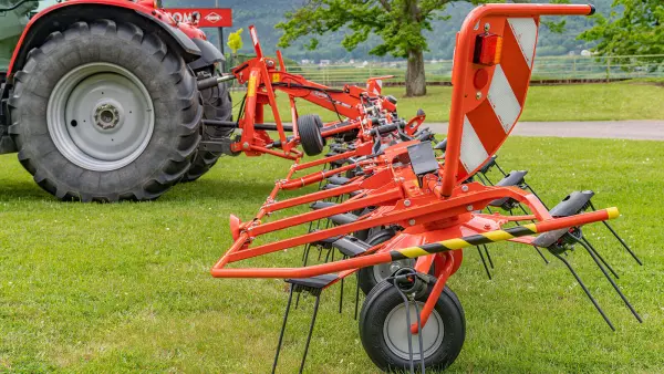 GF 13003 podbiera cały pokos, dzięki niesymetrycznym palcom