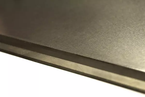 Technologia warstw różnej grubości TRIPLEX zapewnia najlepszą odporność na ścieranie