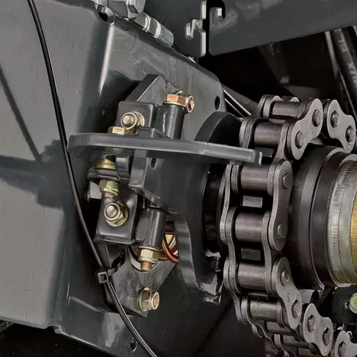 Ręczne rozłączanie napędu rotora.