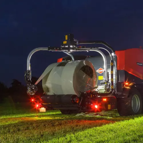 Pakiet wizyjny zawiera pełen zestaw lamp roboczych i serwisowych LED.