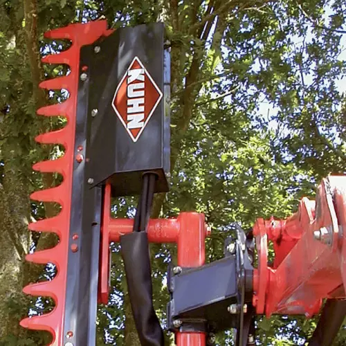 Obcinacz do gałęzi o średnicy maksymalnie 10 cm