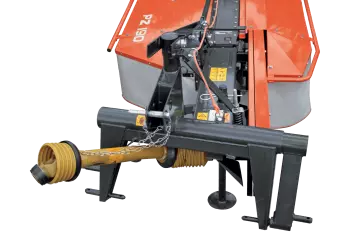 Kosiarki PZ 170, 190 i 220 mogą być łatwo zawieszane na każdym ciągniku wyposażonym w zaczepy kat. I lub II.