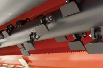 Spiralne rozmieszczenie elementów roboczych zapewnia dokładne i wydajne rozdrabnianie