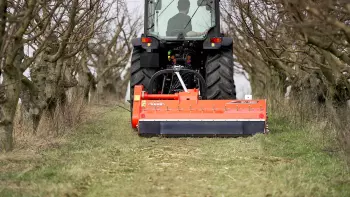 Wybierz rozdrabniacz dostosowany do rozstawu rzędów z serii BVR 1000