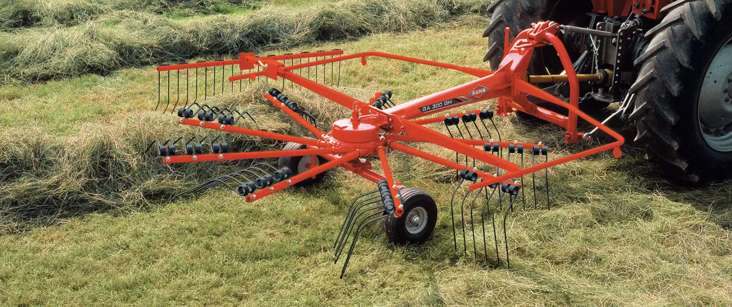 GA 300 GM podczas pracy na polu